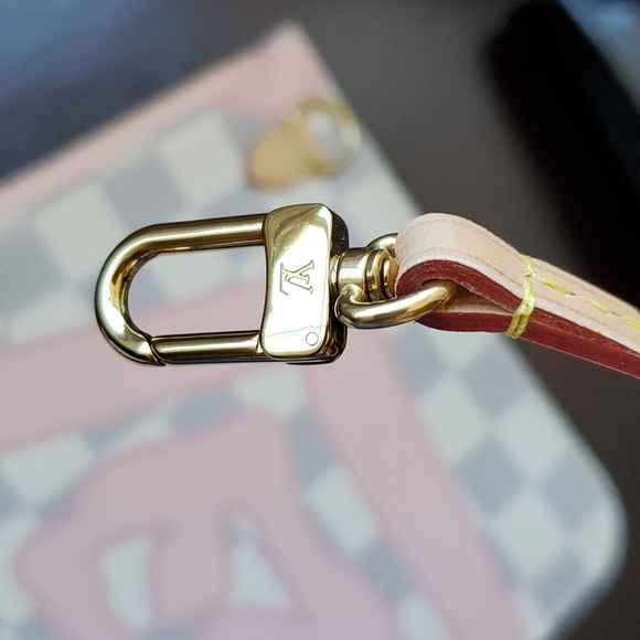 Louis Vuitton Damier Azur Tahitienne POCHETTE ONLY - Picture 9 of 9